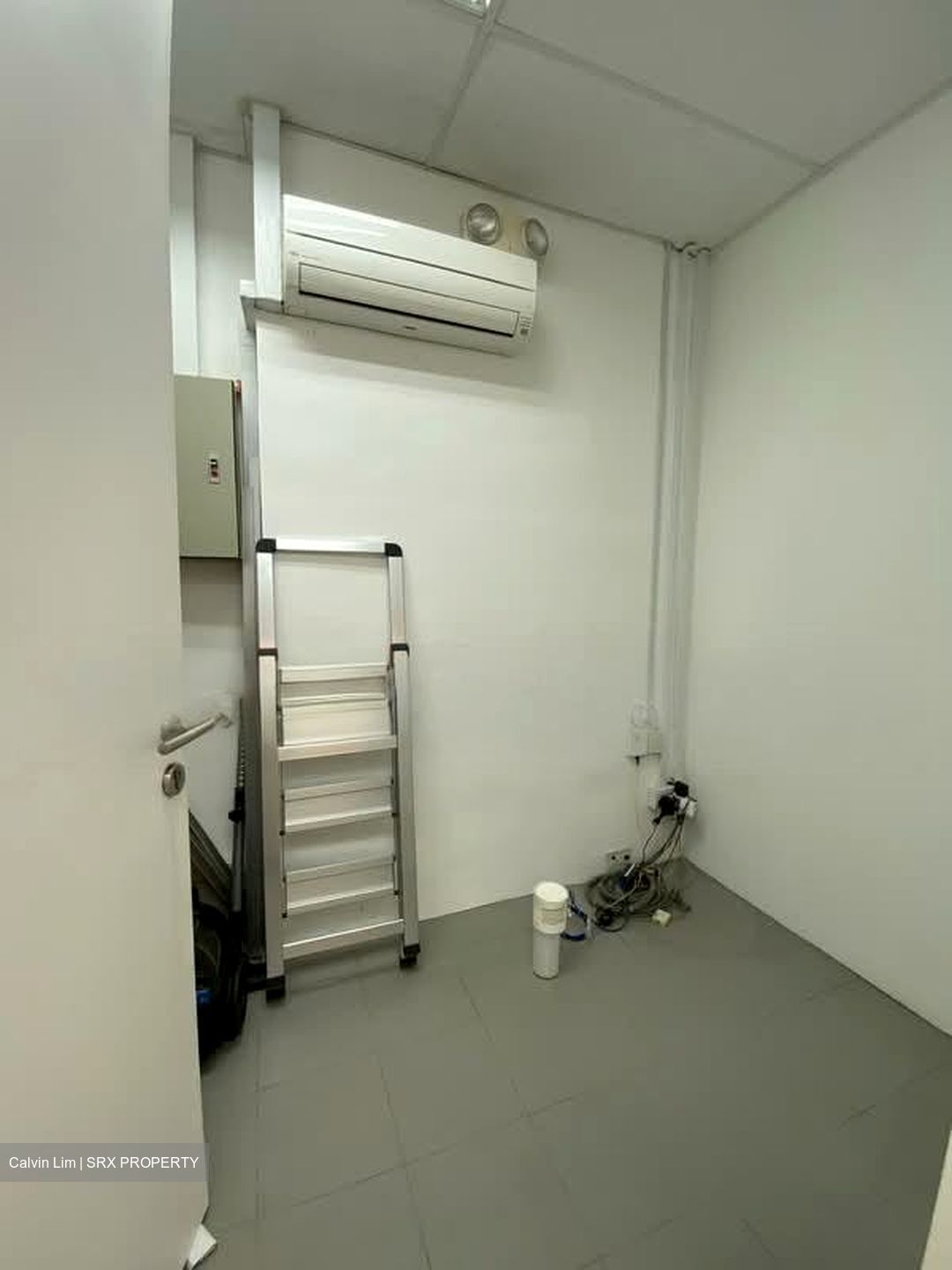 Mandai Connection (D25), Factory #536701281
